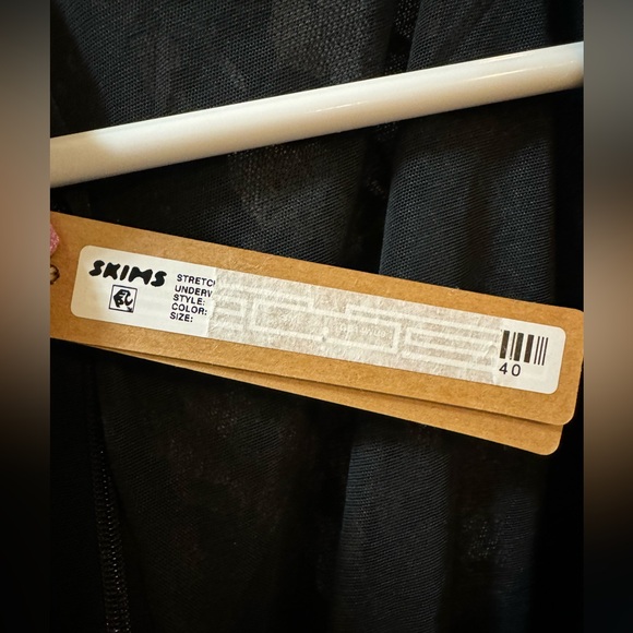 Skims Stretch Lace Lined Long
Sleeve Underwire Dress - Picture 7 of 10